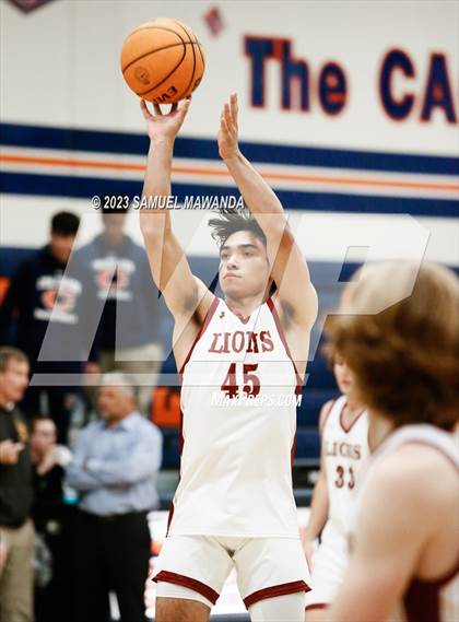 Thumbnail 3 in Oaks Christian vs La Canada (8th Annual West Valley Tip-Off Classic) photogallery.