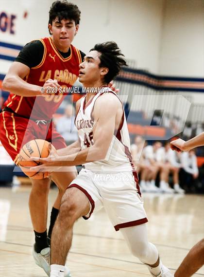 Thumbnail 1 in Oaks Christian vs La Canada (8th Annual West Valley Tip-Off Classic) photogallery.