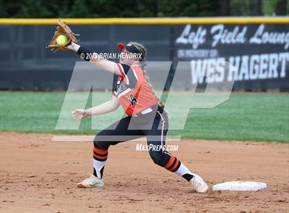 Thumbnail 2 in East Forsyth @ North Davidson photogallery.