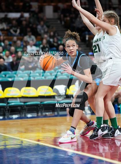 Thumbnail 1 in D'Evelyn vs Riverdale Ridge (CHSAA 4A Great 8) photogallery.