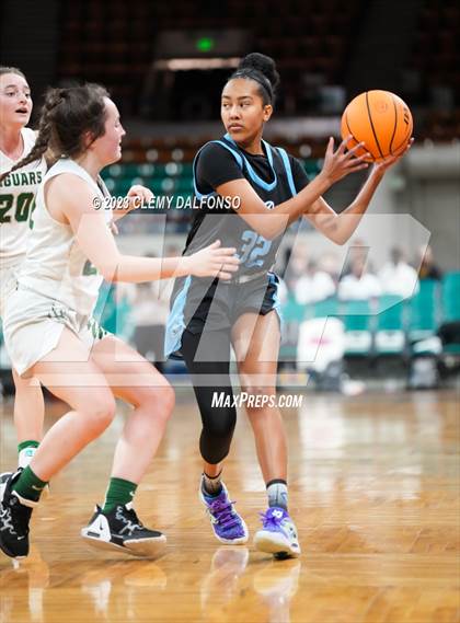 Thumbnail 3 in D'Evelyn vs Riverdale Ridge (CHSAA 4A Great 8) photogallery.