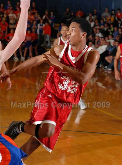 Thumbnail 3 in Meridian vs. Okawville (IHSA Class 1A Sectional Semifinal) photogallery.