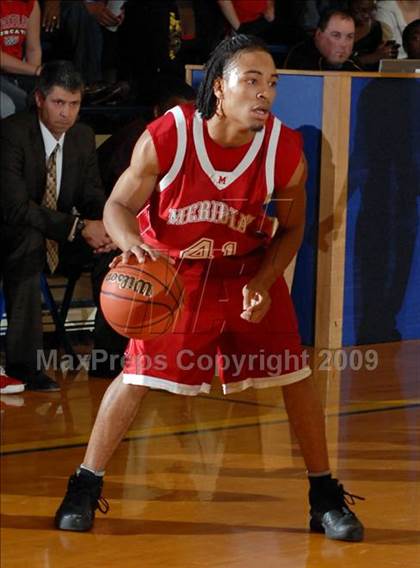 Thumbnail 1 in Meridian vs. Okawville (IHSA Class 1A Sectional Semifinal) photogallery.