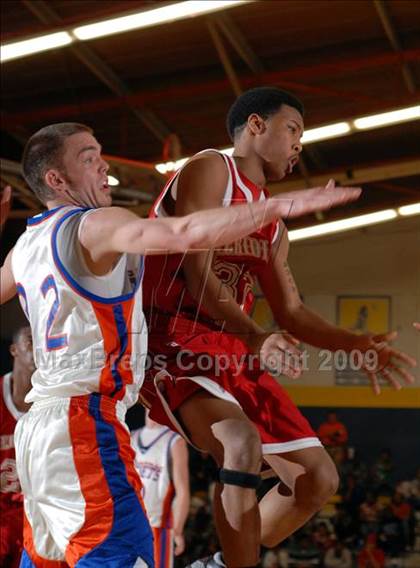 Thumbnail 3 in Meridian vs. Okawville (IHSA Class 1A Sectional Semifinal) photogallery.