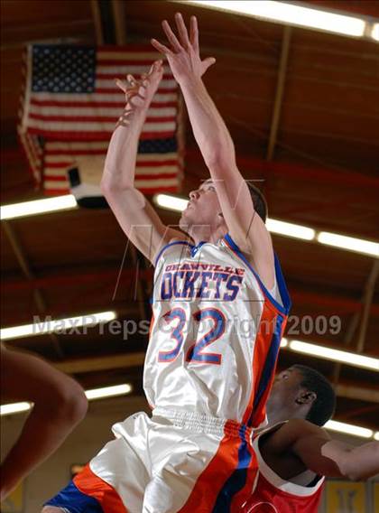 Thumbnail 1 in Meridian vs. Okawville (IHSA Class 1A Sectional Semifinal) photogallery.