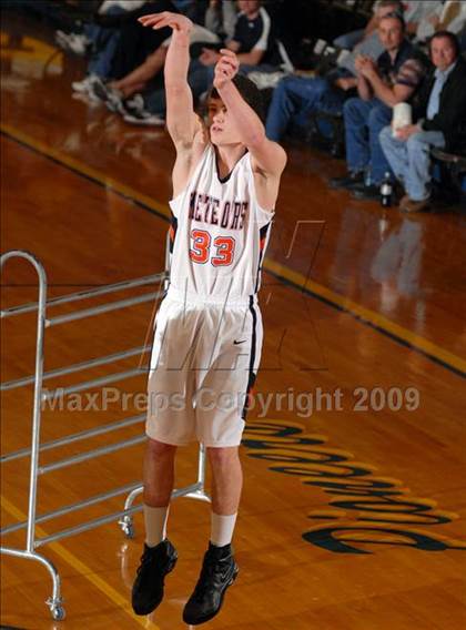 Thumbnail 2 in Meridian vs. Okawville (IHSA Class 1A Sectional Semifinal) photogallery.