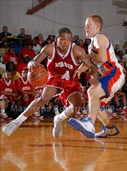 Thumbnail 2 in Meridian vs. Okawville (IHSA Class 1A Sectional Semifinal) photogallery.