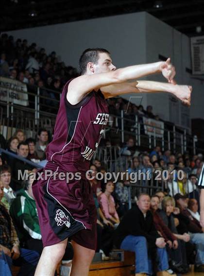 Thumbnail 3 in Sesser-Valier vs. Benton (Benton Invitational Tournament) photogallery.