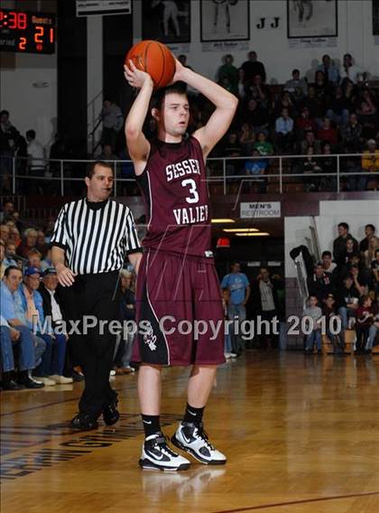 Thumbnail 1 in Sesser-Valier vs. Benton (Benton Invitational Tournament) photogallery.
