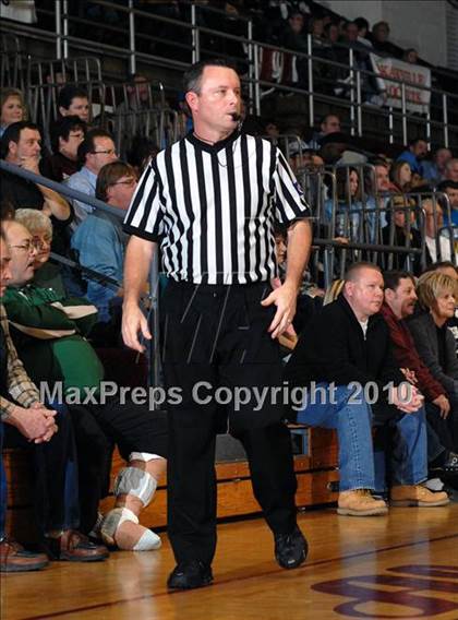 Thumbnail 1 in Sesser-Valier vs. Benton (Benton Invitational Tournament) photogallery.