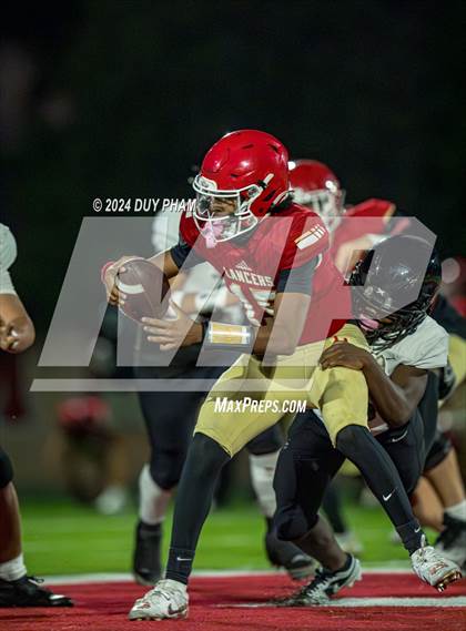 Thumbnail 2 in Servite vs. Orange Lutheran photogallery.