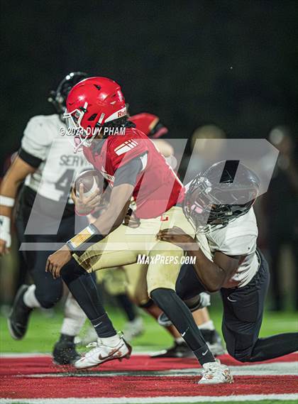 Thumbnail 3 in Servite vs. Orange Lutheran photogallery.