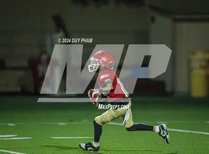 Thumbnail 3 in Servite vs. Orange Lutheran photogallery.