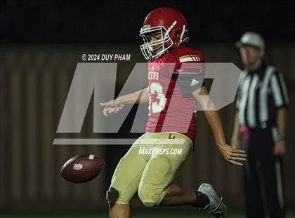 Thumbnail 2 in Servite vs. Orange Lutheran photogallery.