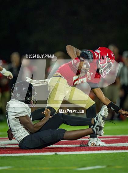 Thumbnail 1 in Servite vs. Orange Lutheran photogallery.