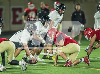 Thumbnail 3 in Servite vs. Orange Lutheran photogallery.