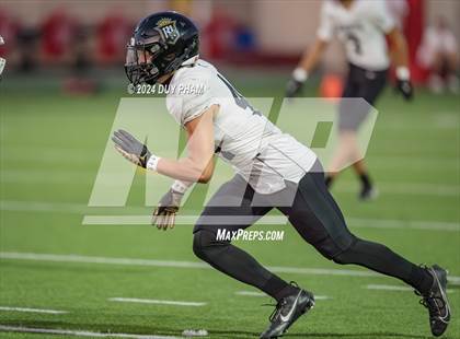 Thumbnail 3 in Servite vs. Orange Lutheran photogallery.