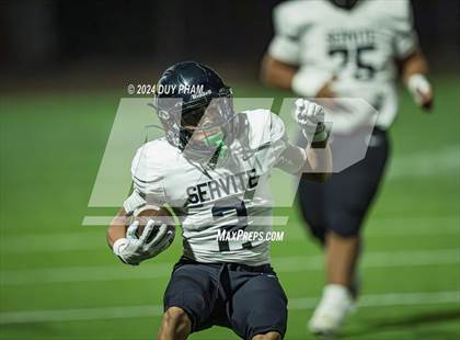 Thumbnail 2 in Servite vs. Orange Lutheran photogallery.