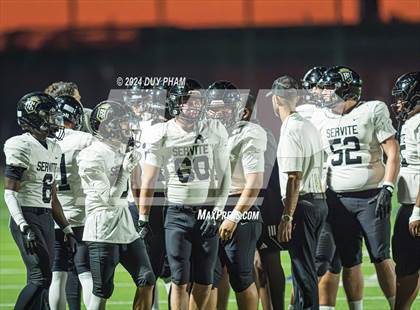 Thumbnail 1 in Servite vs. Orange Lutheran photogallery.