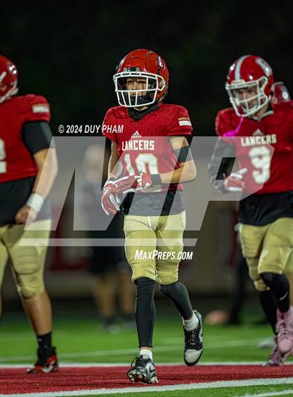 Thumbnail 3 in Servite vs. Orange Lutheran photogallery.