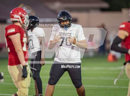 Thumbnail 2 in Servite vs. Orange Lutheran photogallery.