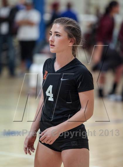 Thumbnail 3 in Flagstaff vs. Sprague (Nike Tournament of Champions) photogallery.
