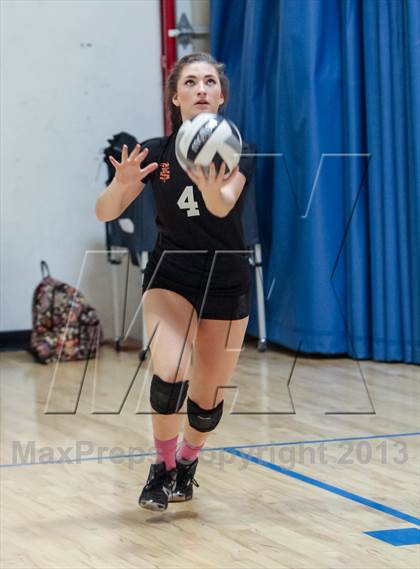 Thumbnail 3 in Flagstaff vs. Sprague (Nike Tournament of Champions) photogallery.