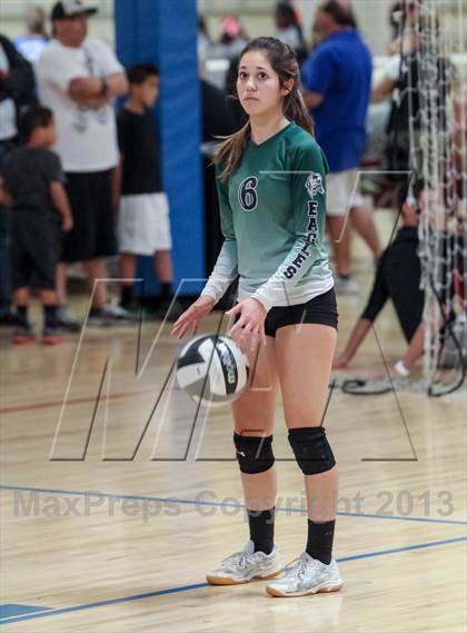 Thumbnail 1 in Flagstaff vs. Sprague (Nike Tournament of Champions) photogallery.