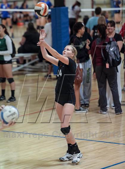 Thumbnail 3 in Flagstaff vs. Sprague (Nike Tournament of Champions) photogallery.