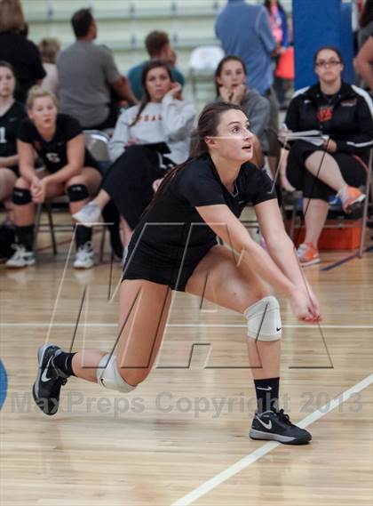 Thumbnail 2 in Flagstaff vs. Sprague (Nike Tournament of Champions) photogallery.