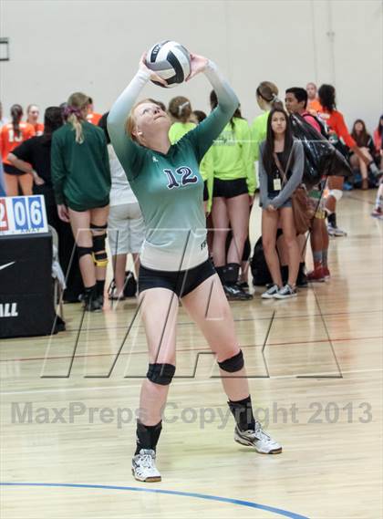 Thumbnail 2 in Flagstaff vs. Sprague (Nike Tournament of Champions) photogallery.