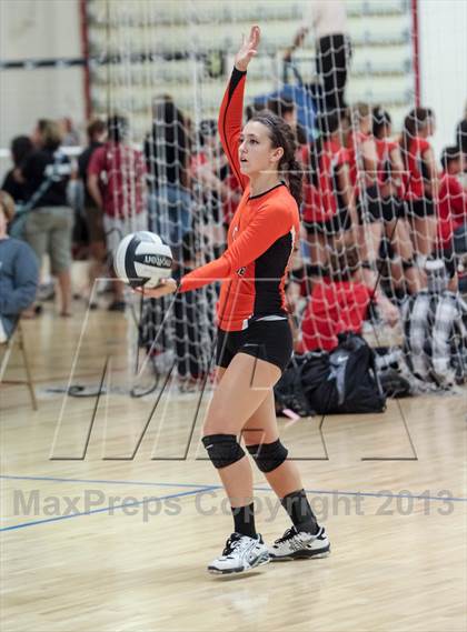 Thumbnail 2 in Flagstaff vs. Sprague (Nike Tournament of Champions) photogallery.