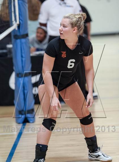 Thumbnail 2 in Flagstaff vs. Sprague (Nike Tournament of Champions) photogallery.
