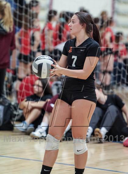 Thumbnail 1 in Flagstaff vs. Sprague (Nike Tournament of Champions) photogallery.