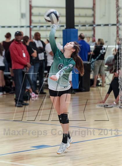 Thumbnail 3 in Flagstaff vs. Sprague (Nike Tournament of Champions) photogallery.