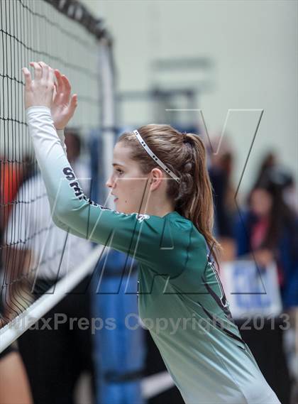 Thumbnail 1 in Flagstaff vs. Sprague (Nike Tournament of Champions) photogallery.