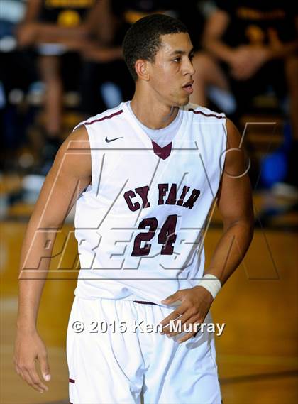 Thumbnail 3 in Cy-Fair vs Summer Creek (Insperity Holiday Classic) photogallery.