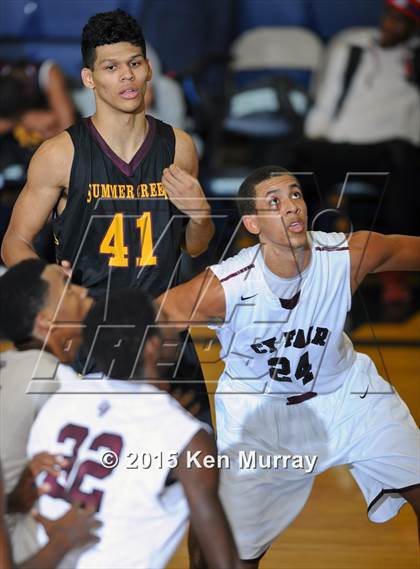 Thumbnail 1 in Cy-Fair vs Summer Creek (Insperity Holiday Classic) photogallery.