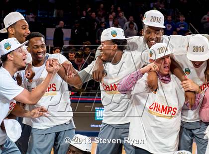 Thumbnail 3 in La Lumiere vs. Oak Hill Academy (DICK's National Tournament Final) photogallery.