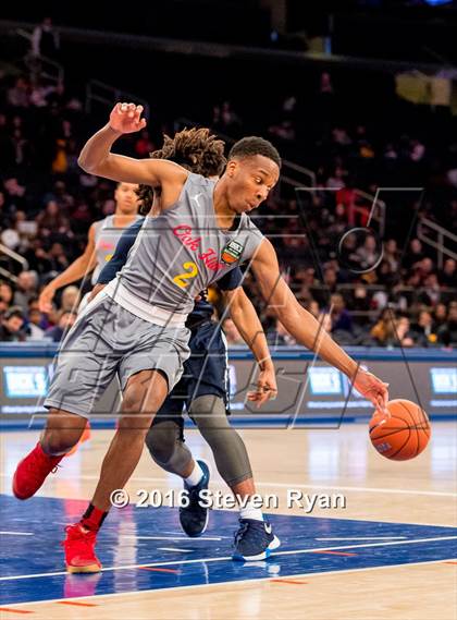 Thumbnail 3 in La Lumiere vs. Oak Hill Academy (DICK's National Tournament Final) photogallery.