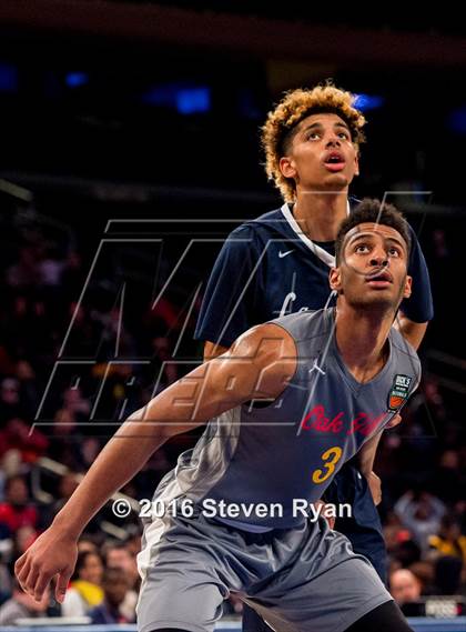 Thumbnail 1 in La Lumiere vs. Oak Hill Academy (DICK's National Tournament Final) photogallery.