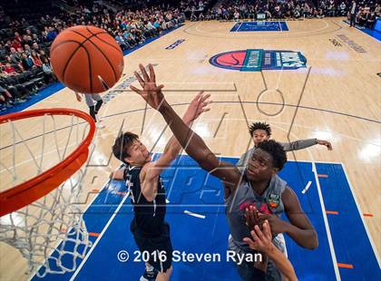 Thumbnail 3 in La Lumiere vs. Oak Hill Academy (DICK's National Tournament Final) photogallery.