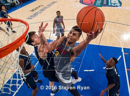 Thumbnail 3 in La Lumiere vs. Oak Hill Academy (DICK's National Tournament Final) photogallery.