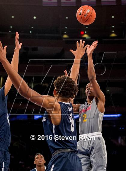 Thumbnail 3 in La Lumiere vs. Oak Hill Academy (DICK's National Tournament Final) photogallery.