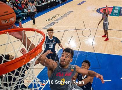 Thumbnail 1 in La Lumiere vs. Oak Hill Academy (DICK's National Tournament Final) photogallery.
