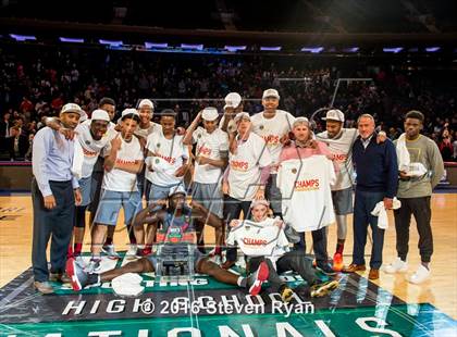 Thumbnail 2 in La Lumiere vs. Oak Hill Academy (DICK's National Tournament Final) photogallery.