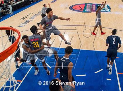 Thumbnail 1 in La Lumiere vs. Oak Hill Academy (DICK's National Tournament Final) photogallery.