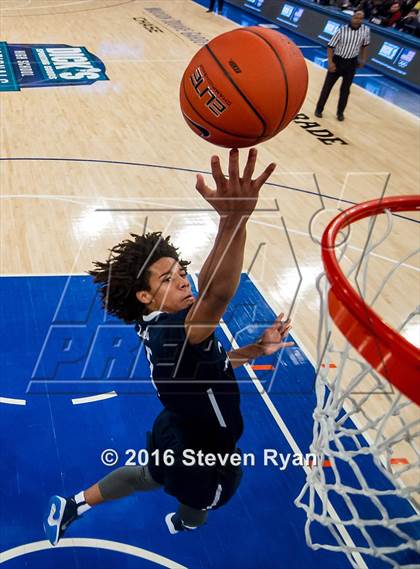 Thumbnail 3 in La Lumiere vs. Oak Hill Academy (DICK's National Tournament Final) photogallery.