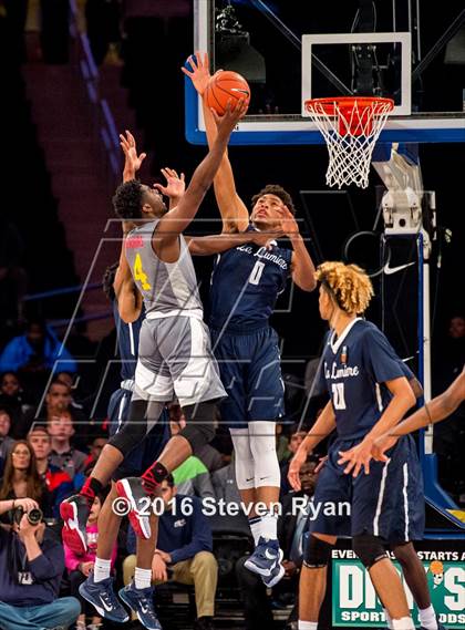 Thumbnail 3 in La Lumiere vs. Oak Hill Academy (DICK's National Tournament Final) photogallery.
