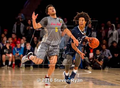 Thumbnail 3 in La Lumiere vs. Oak Hill Academy (DICK's National Tournament Final) photogallery.